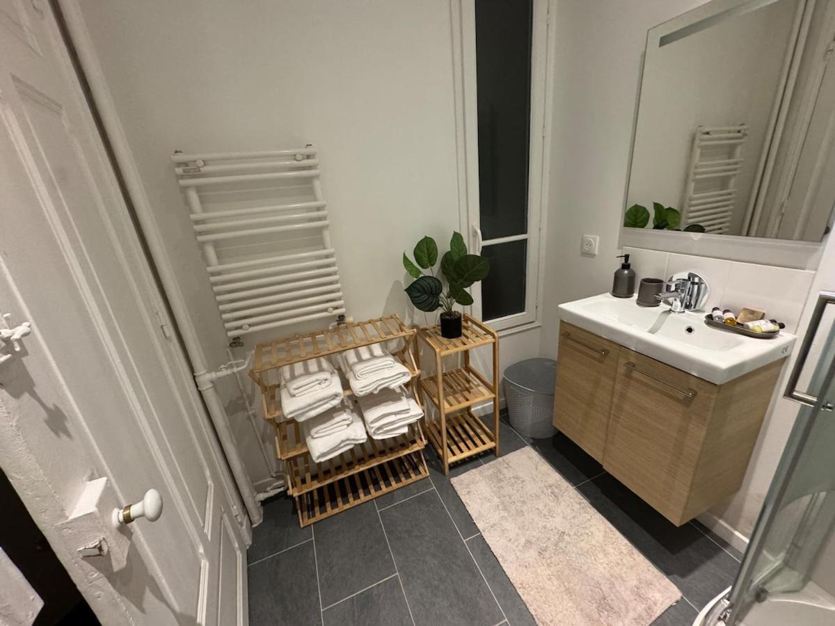 Apartment Chic Saint Germain Des Pres Paris
